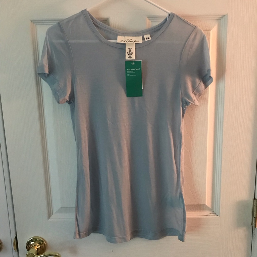 NWT H&M Women’s Size XS Sheer SS T Shirt